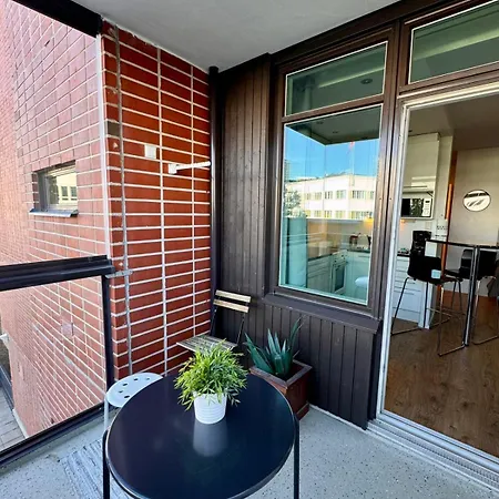 Kotimaailma - Saunallinen Keskusta-studio - Suvantokatu * Tampere